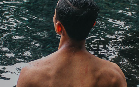 背中脱毛の仕方 