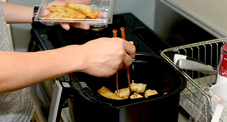 温め直しもレンジのように手軽にできるし、べとっとしない食感で仕上がるので重宝します。
